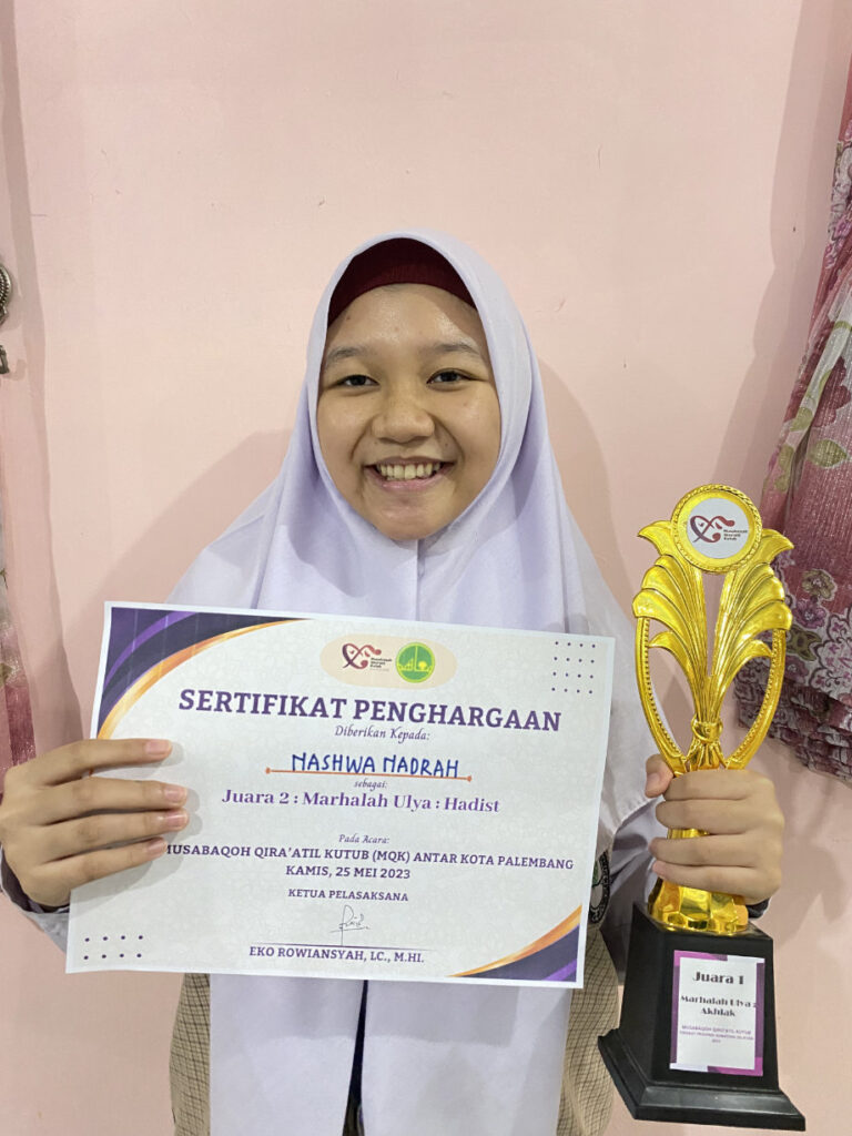 Nashwa | Santri Berprestasi Pondok Pesantren Muqimus Sunnah
